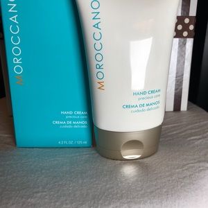 Moroccan Oil Hand Cream